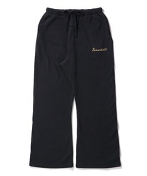 FOG ESSENTIALS（エフオージーエッセンシャルズ）の「ESSENTIALS TRAINING CLASSIC FIT FLARE SWEATPANT エッセンシャルズ トレーニングクラシックフィットスウェットパンツ（スウェットパンツ）」