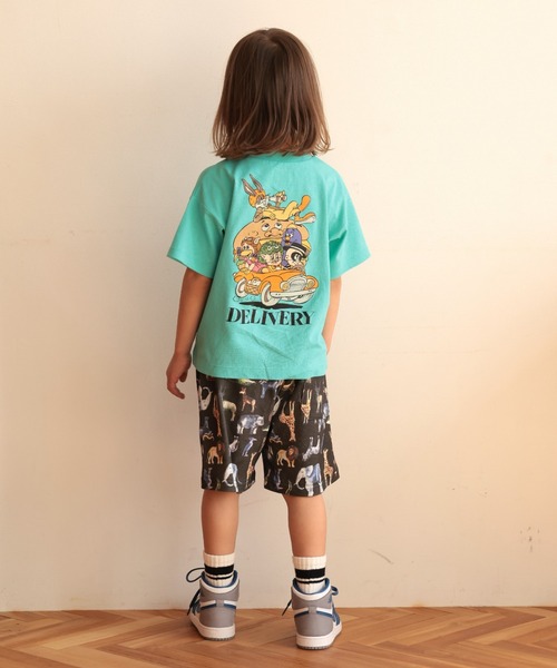 Ocean&Ground(オーシャン&グラウンド)の「BIG DELIVERYT T【Online Exclusive】(Tシャツ/カットソー・キッズ・レッド/ブラック/ミント/オレンジ/イエロー/グリーン/ホワイト・90/100/110/120/130/140/80)」の12枚目の写真