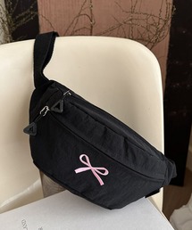 CERCA（チェルカ）の「lulunoix/リボン刺繍ボディバッグ N15496（ボディバッグ/ウエストポーチ）」