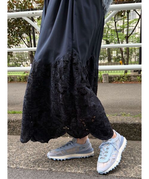 LAGUNAMOON(ラグナムーン)の「【LACOSTE】ELITE ACTIVE126 5(スニーカー・レディース・ライトブルー・SMALL/MEDIUM)」の5枚目の写真