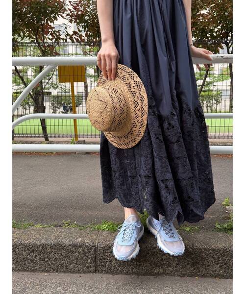 LAGUNAMOON(ラグナムーン)の「【LACOSTE】ELITE ACTIVE126 5(スニーカー・レディース・ライトブルー・SMALL/MEDIUM)」の6枚目の写真