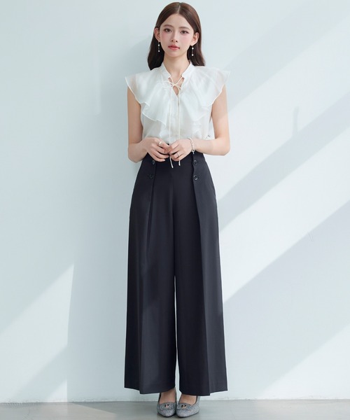 DRESS PLUS(ドレスプラス)の「大きめフリルビッグカラーブラウス(シャツ/ブラウス・レディース・ダークブラウン/ベージュ/ピンク/アイボリー・S/M/L)」の10枚目の写真