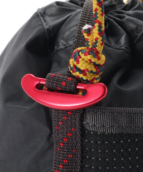 KLATTERMUSEN（クレッタルムーセン）の「KLATTERMUSEN / クレッタルムーセン Algir Bottle Holder（クラッチバッグ・メンズ・ブラック系その他/グレー系その他/ピンク・FREE）」の9枚目の写真