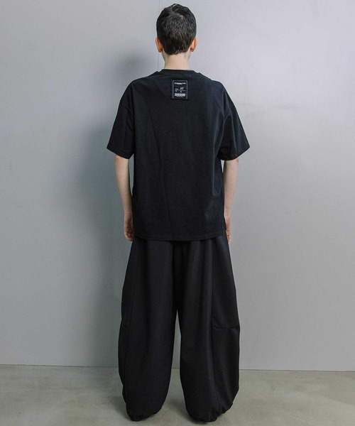 MARECHAL TERRE(マルシャルテル)の「MMタグTシャツ(Tシャツ/カットソー・レディース・ブラック/チャコールグレー/オフホワイト/パープル/ライトグレー・MEDIUM)」の6枚目の写真