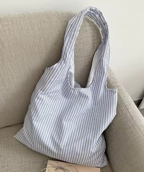 ammy.(エイミードット)の「【 ammy. / エイミードット 】 ストライプ ビッグ ショルダーバッグ(ショルダーバッグ・レディース・ホワイト×ブルー/ブルー/ブラック・FREE)」の8枚目の写真