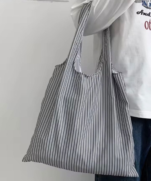 ammy.(エイミードット)の「【 ammy. / エイミードット 】 ストライプ ビッグ ショルダーバッグ(ショルダーバッグ・レディース・ホワイト×ブルー/ブルー/ブラック・FREE)」の16枚目の写真