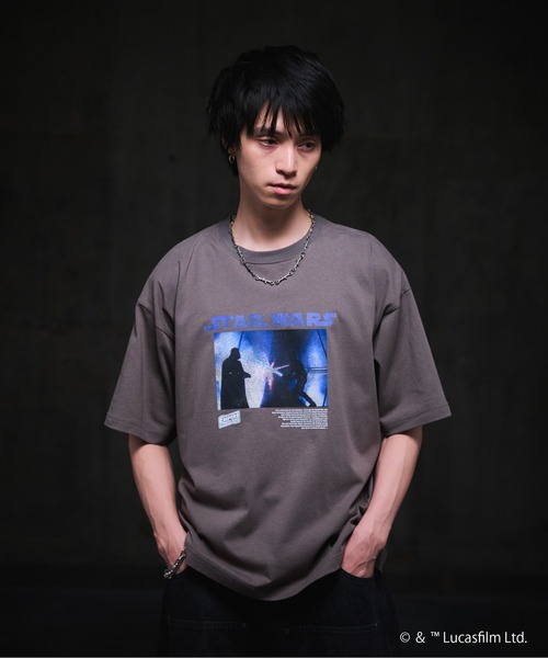 STAR WARS(スターウォーズ)の「STAR WARS Photo Tee / スター・ウォーズ フォトT(Tシャツ/カットソー・メンズ・ブラック/ホワイト/チャコールグレー・M/L)」の7枚目の写真