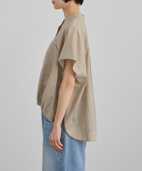 SALON adam et rope'(サロン アダム エ ロペ)の「【WEB限定】ドロストヘムフレンチスリーブシャツ(シャツ/ブラウス・レディース・ホワイト/ベージュ/サックスブルー・FREE)」の21枚目の写真