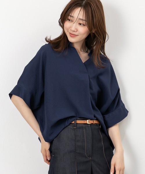 MAISONCOMFY (メゾンコンフィ)の「【スキッパーブラウス】ヒップまでしっかり隠れるオーバーサイズ(シャツ/ブラウス・レディース・ネイビー/ミント/ホワイト/ブラック/イエロー・FREE)」の1枚目の写真