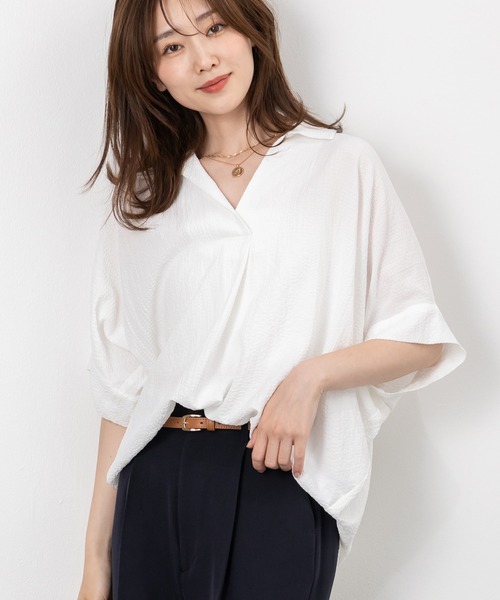 MAISONCOMFY (メゾンコンフィ)の「【スキッパーブラウス】ヒップまでしっかり隠れるオーバーサイズ(シャツ/ブラウス・レディース・ネイビー/ミント/ホワイト/ブラック/イエロー・FREE)」の2枚目の写真
