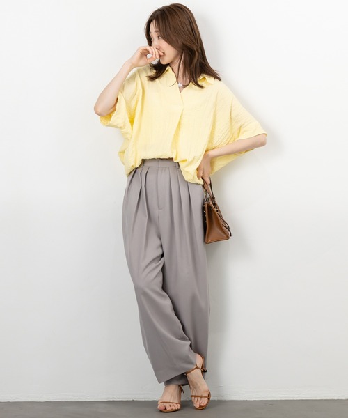 MAISONCOMFY (メゾンコンフィ)の「【スキッパーブラウス】ヒップまでしっかり隠れるオーバーサイズ(シャツ/ブラウス・レディース・ネイビー/ミント/ホワイト/ブラック/イエロー・FREE)」の10枚目の写真