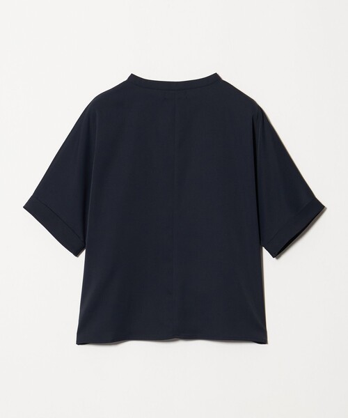 A DAY IN THE LIFE UNITED ARROWS(アデイインザライフユナイテッドアローズ)の「フロントバイカラー ドルマンブラウス <A DAY IN THE LIFE>(シャツ/ブラウス・レディース・ライトグレー/オフホワイト/ネイビー・FREE)」の9枚目の写真