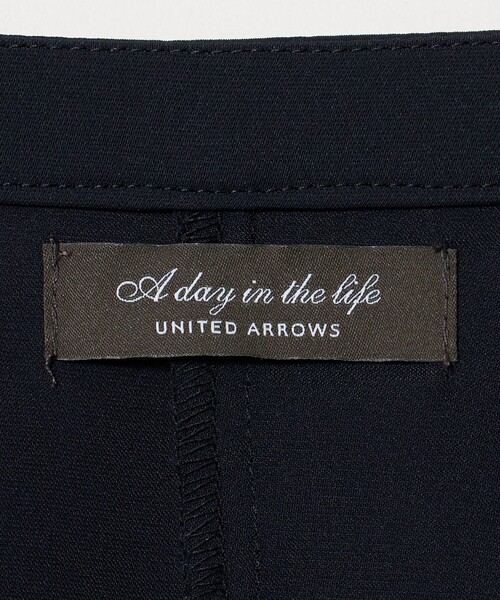 A DAY IN THE LIFE UNITED ARROWS(アデイインザライフユナイテッドアローズ)の「フロントバイカラー ドルマンブラウス <A DAY IN THE LIFE>(シャツ/ブラウス・レディース・ライトグレー/オフホワイト/ネイビー・FREE)」の20枚目の写真