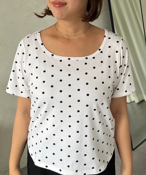 prose verse（プロズヴェール）の「【SAPON】スクエアUネックドットTシャツ（Tシャツ/カットソー・レディース・アイボリー・X-LARGE/LARGE/MEDIUM）」の7枚目の写真