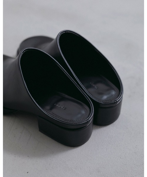 anuke(アンヌーク)の「Square Heel Slip-on(スリッポン・レディース・ブラウン/ブラック・38inch/37inch/36inch)」の9枚目の写真