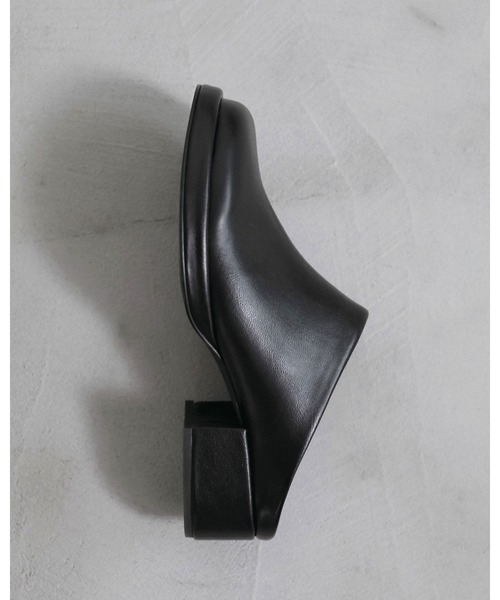 anuke(アンヌーク)の「Square Heel Slip-on(スリッポン・レディース・ブラウン/ブラック・38inch/37inch/36inch)」の13枚目の写真