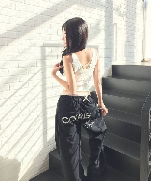 COIRIS(コイリス)の「ドレンバッグダーティロゴパラシュートコットンパンツ 男女共用 (2カラー)(その他パンツ・レディース・カーキ/ブラック・MEDIUM/LARGE)」の10枚目の写真