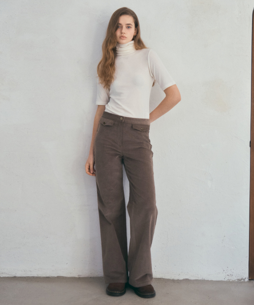 OURNOSTALGIA(アワー ノスタルジア)の「Twin Flap Corduroy Pants_Mocha Brown(O25-PT15)(その他パンツ・レディース・モカ・MEDIUM/SMALL)」の3枚目の写真