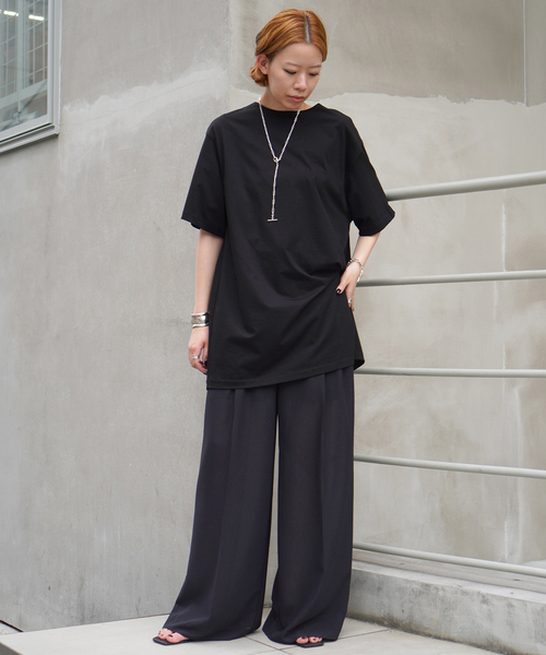 AP STUDIO(エーピーストゥディオ)の「Twist TEE(Tシャツ/カットソー・レディース・ブラック/ホワイト・FREE)」の4枚目の写真