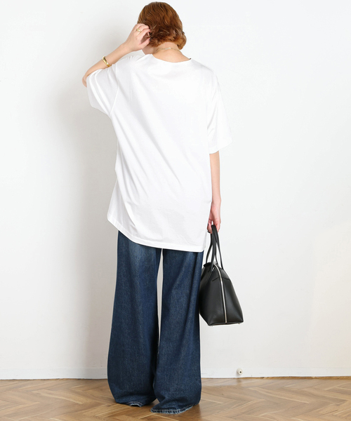 AP STUDIO(エーピーストゥディオ)の「Twist TEE(Tシャツ/カットソー・レディース・ブラック/ホワイト・FREE)」の10枚目の写真