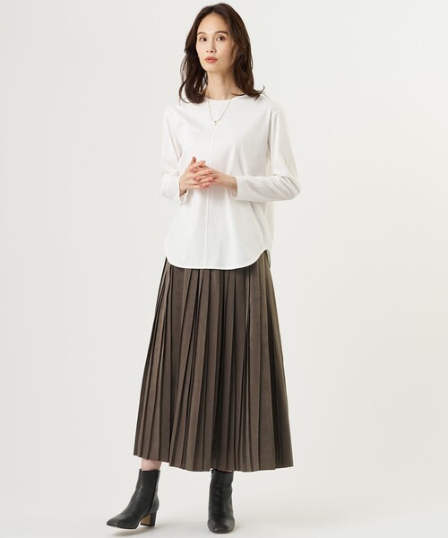 J.PRESS Ladies(J.プレス レディス)の「【2WAY・レイヤードスタイルに】コットンスムース シャツテール カットソー(Tシャツ/カットソー・レディース・ホワイト系・SMALL)」の2枚目の写真