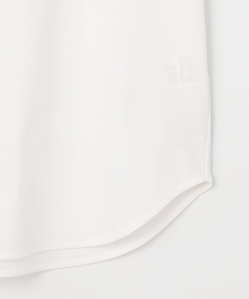 J.PRESS Ladies(J.プレス レディス)の「【2WAY・レイヤードスタイルに】コットンスムース シャツテール カットソー(Tシャツ/カットソー・レディース・ホワイト系・SMALL)」の9枚目の写真