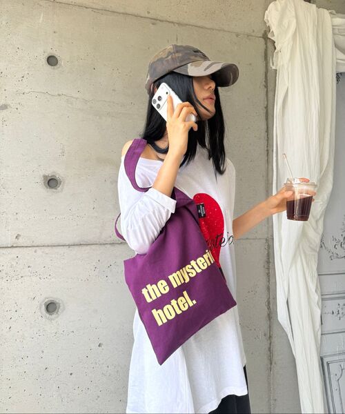THE MYSTERIOUS HOTEL（ザミステリアスホテル）の「LOVE UNBALANCE OVER T [WHITE]（Tシャツ/カットソー・レディース・その他・FREE）」の11枚目の写真