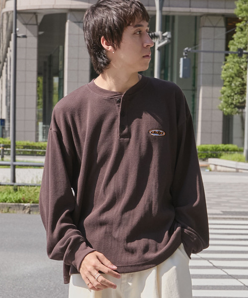 ddp(ディーディーピー)の「ddp/ディーディーピー 別注 サークルロゴ刺繍 サーマル ヘンリーネック長袖Tシャツ(Tシャツ/カットソー・メンズ・カモフラージュ/杢グレー/ダークネイビー/ブラック/カーキ/ブラウン・M/L)」の11枚目の写真