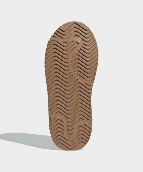 adidas(アディダス)の「キャンパス 00s ウィンター ローカット / Campus 00s Winter Low / アディダスオリジナルス adidas Originals(スニーカー・レディース・ベージュ・24.0cm/22.0cm/26.0cm/26.5cm/27.0cm/27.5cm/25.5cm/24.5cm/25.0cm/28.0cm/22.5cm/23.0cm/23.5cm)」の6枚目の写真