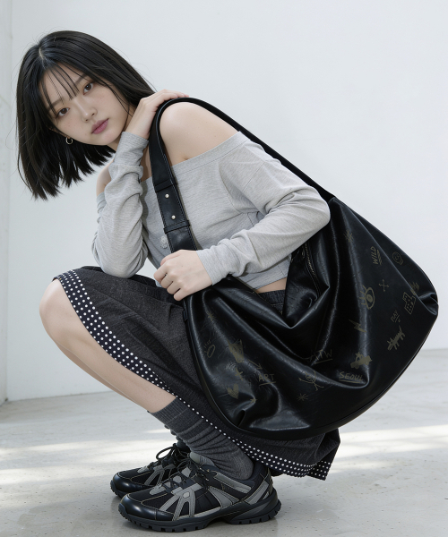 ARTISTWEAR（アーティストウェア）の「ノマドホーボーバッグ（メッセンジャーバッグ・レディース・その他・FREE）」の5枚目の写真