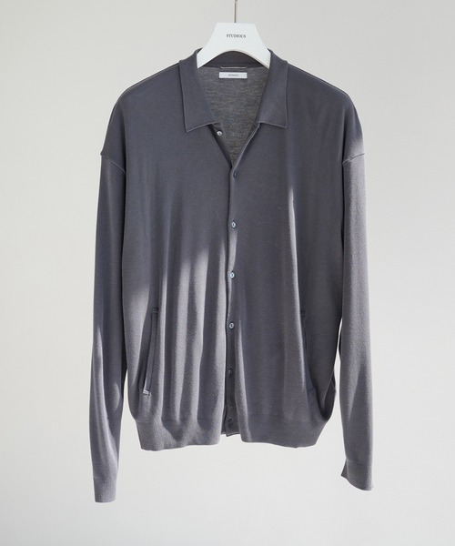 STUDIOUS(ステュディオス)の「【STUDIOUS】Silky Knit Shirts(ニット/セーター・メンズ・ホワイト/グレー/サックスブルー・2/1)」の3枚目の写真