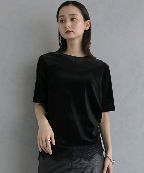 &g'aime(アンジェム)の「【&g'aime 】シアーベロア裾レーストップス Sheer Velour Lace-Trimmed Top(Tシャツ/カットソー・レディース・オフホワイト/ブラウン/ブラック・FREE)」の16枚目の写真