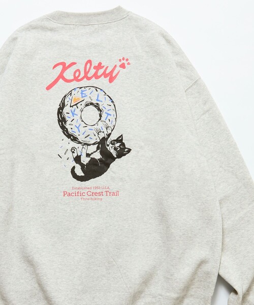 KELTY(ケルティ)の「KELTY/ケルティ 限定展開 KELTY×FREAK'S STORE/ケルティ 別注 ドーナツ キャットロゴ バックプリント クルーネックスウェット(スウェット・メンズ・チャコールグレー/ブラウン/ライトグレー/ベージュ・LARGE/SMALL/MEDIUM)」の7枚目の写真