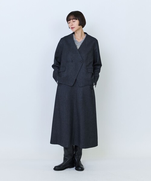 LOISIR（ロワズィール）の「クラシカルツイードショートジャケット（ノーカラージャケット・レディース・ベージュ/チャコールグレー・FREE）」の8枚目の写真