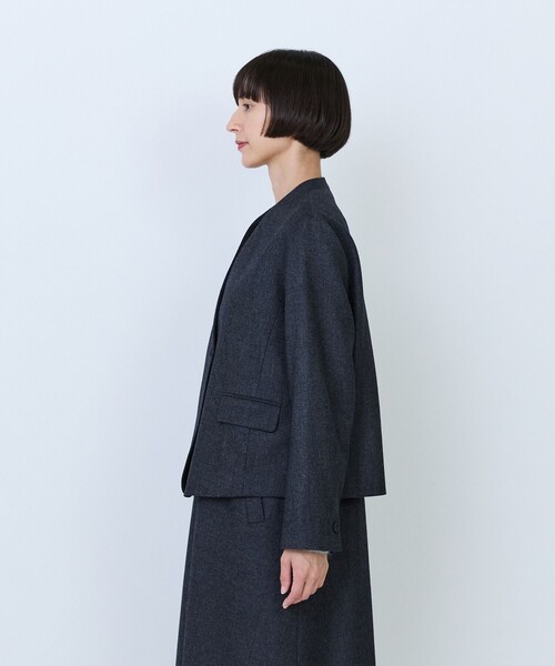 LOISIR（ロワズィール）の「クラシカルツイードショートジャケット（ノーカラージャケット・レディース・ベージュ/チャコールグレー・FREE）」の16枚目の写真