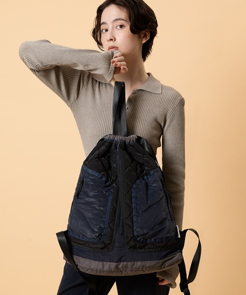 CONTROL FREAK / CTFK(コントロールフリーク)の「CONTROL FREAK / CTFK(コントロールフリーク/シーティーエフケー)キルトナップサック(バックパック/リュック・レディース・ブラック/カーキ・FREE)」の17枚目の写真