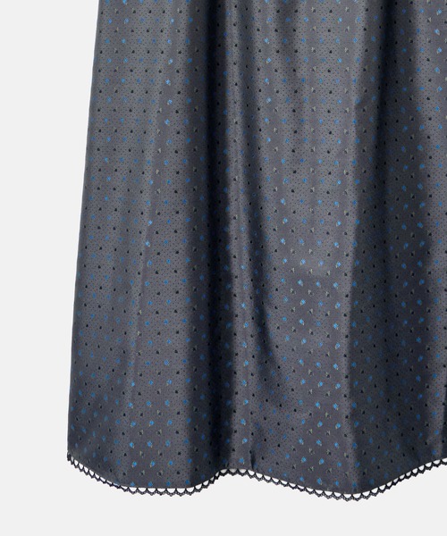 LE CIEL BLEU(ルシェルブルー)の「フローラルジャカードフレアドレス / Floral Jacquard Flare Dress(ワンピース・レディース・チャコールグレー/ホワイト・38/36)」の15枚目の写真