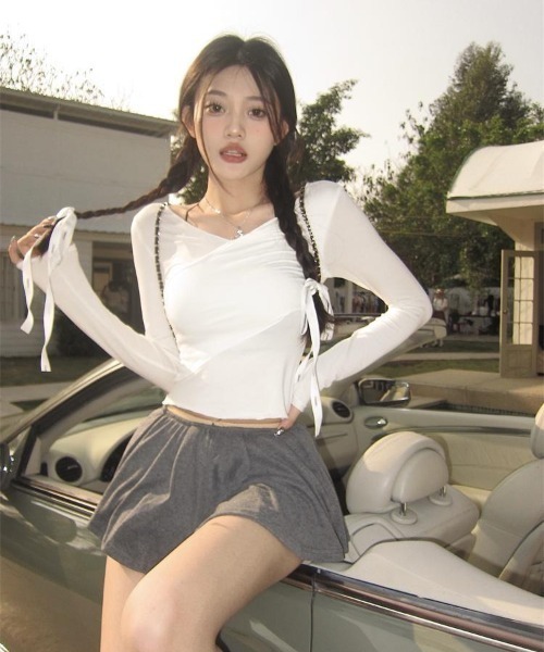 SHEPP(シープ)の「【26年秋冬新作】Vネック クロスデザイン カシュクール カットソー(Tシャツ/カットソー・レディース・グレー/ブラック/パープル/ホワイト・M)」の19枚目の写真