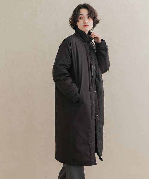 URBAN RESEARCH DOORS(アーバンリサーチドアーズ)の「ステッチレスライトダウンロングコート(その他アウター・レディース・ブラック/ベージュ系その他・FREE)」の5枚目の写真