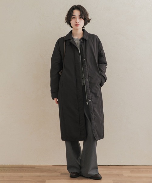 URBAN RESEARCH DOORS(アーバンリサーチドアーズ)の「ステッチレスライトダウンロングコート(その他アウター・レディース・ブラック/ベージュ系その他・FREE)」の8枚目の写真
