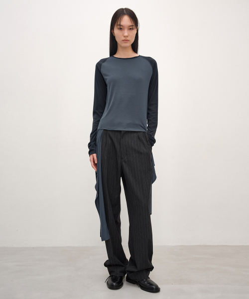 INSILENCE WOMEN(インサイレンスウーマン)の「ベルト付きターンアップスラックス ストライプ(スラックス・レディース・その他・SMALL/MEDIUM/LARGE)」の2枚目の写真