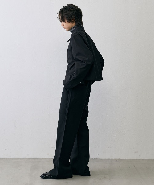 Shoowtime(ショウタイム)の「Minimal Cropped Zip Jacket / ミニマル クロップド ジップジャケット(テーラードジャケット・メンズ・ブラック・X-LARGE/LARGE/MEDIUM)」の3枚目の写真
