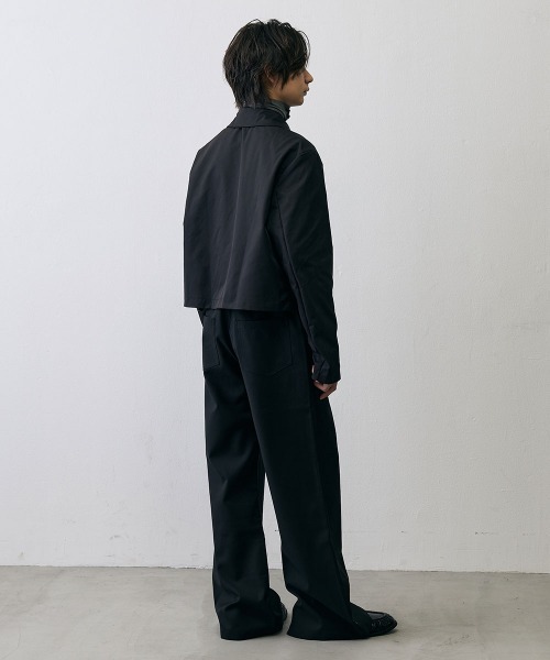 Shoowtime(ショウタイム)の「Minimal Cropped Zip Jacket / ミニマル クロップド ジップジャケット(テーラードジャケット・メンズ・ブラック・X-LARGE/LARGE/MEDIUM)」の4枚目の写真
