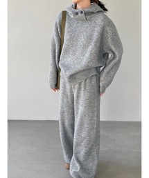 FAVORITO（ファヴォリート）の「ニットフード付きトップスワイドパンツセットアップ（セットアップ）」