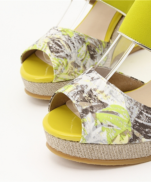 LE TALON（ルタロン）の「9CMハイショクダブルベルトウエッジ◆（サンダル・レディース・ベージュ/グレー/ブラック/イエロー・36.5/35.5/37.5/38）」の15枚目の写真