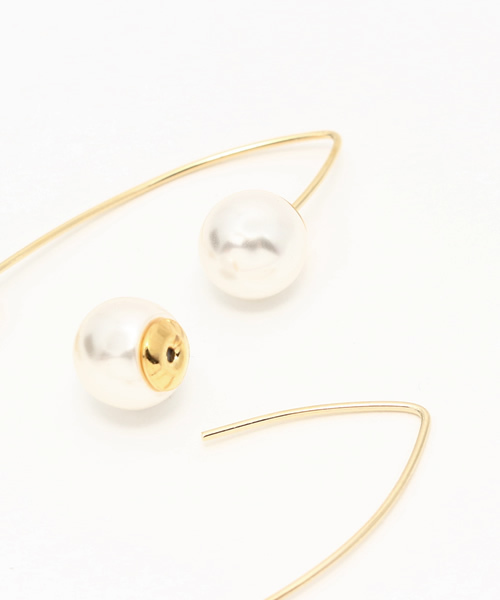 NANO universe（ナノユニバース）の「パールキャッチ星ピアス（ピアス（両耳用）・レディース・ゴールド/シルバー・FREE）」の3枚目の写真