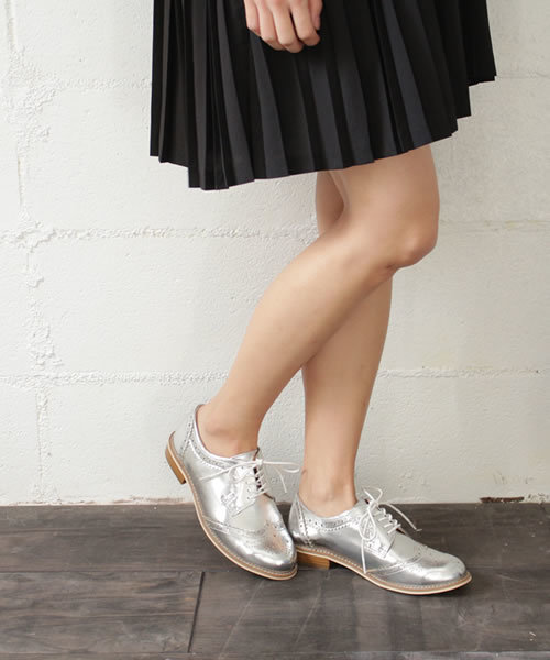 SESTO（セスト）の「マニッシュレースアップシューズ（ドレスシューズ・レディース・ブラック/ライトベージュ/ホワイト/ボルドー/ブラック×ホワイト/シルバー/ネイビー/ブラウン/ブラック系その他/ダークブラウン/ブラウン系その他/マスタード・LL/L/3L/S/M）」の12枚目の写真