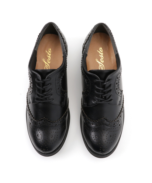 SESTO（セスト）の「マニッシュレースアップシューズ（ドレスシューズ・レディース・ブラック/ライトベージュ/ホワイト/ボルドー/ブラック×ホワイト/シルバー/ネイビー/ブラウン/ブラック系その他/ダークブラウン/ブラウン系その他/マスタード・LL/L/3L/S/M）」の16枚目の写真