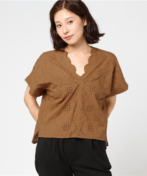 earth music&ecology（アースミュージックアンドエコロジー）の「刺繍ブラウス（シャツ/ブラウス・レディース・アイボリー/ブラック/ピンク/キャメル・FREE）」の14枚目の写真