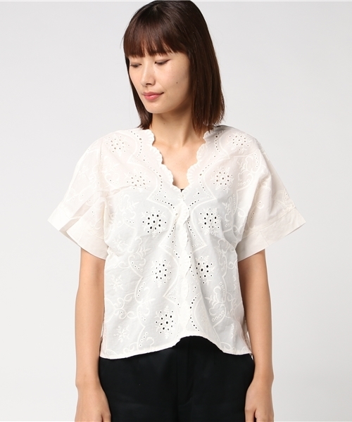 earth music&ecology（アースミュージックアンドエコロジー）の「刺繍ブラウス（シャツ/ブラウス・レディース・アイボリー/ブラック/ピンク/キャメル・FREE）」の5枚目の写真